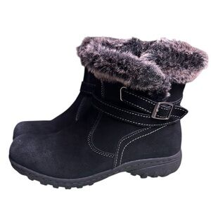 CLEARANCE Women's Black Fur-Lined Winter Snow Boots